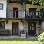 Casa Yanu Historica En Parque Natural De Ponga *